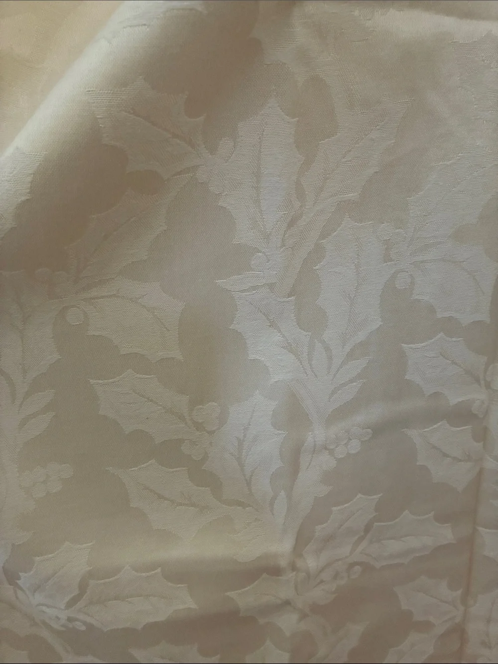 Fabric Shower Curtain- Ivory Jacquard– Tone-on-Tone Holly Leaf Weave -New/Unused